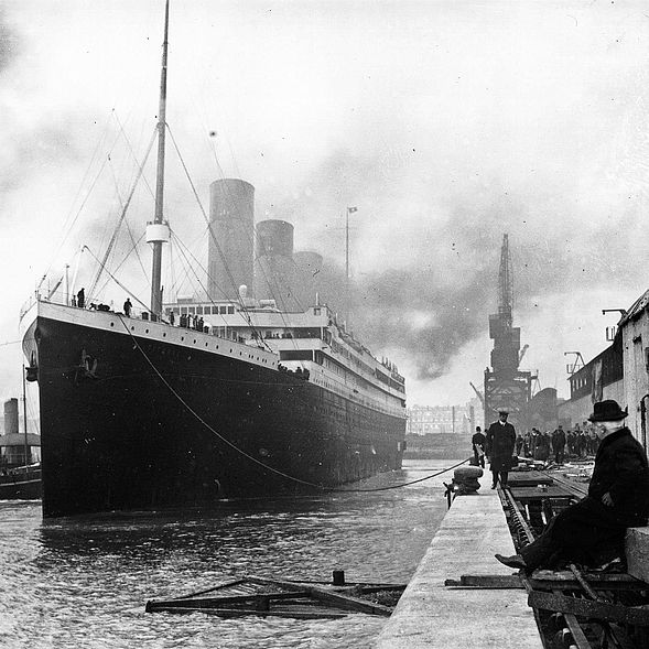 Titanic Timeline History