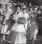 Elizabeth Eckford becomes separated and surrounded