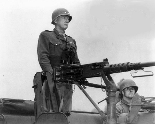 USA  WW II ""  5 x 7 Inch  "" Photo  <<>>    George S Patton